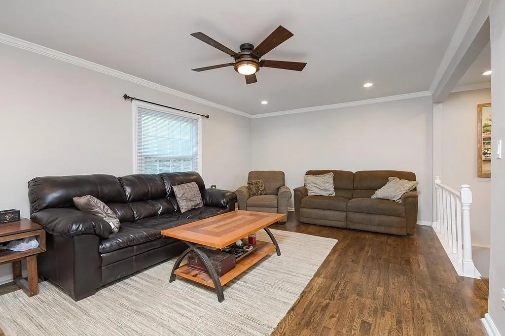 725 Dalrymple Road Unit 6a, Atlanta, Georgia 30328, 3 Bedrooms Bedrooms, ,3 BathroomsBathrooms,Residential,Sold,725 Dalrymple Road Unit 6a,6740658 725 Dalrymple Road Unit 6a, Atlanta, Georgia 30328, 3 Bedrooms Bedrooms, ,3 BathroomsBathrooms,Residential,Sold,725 Dalrymple Road Unit 6a,6740658