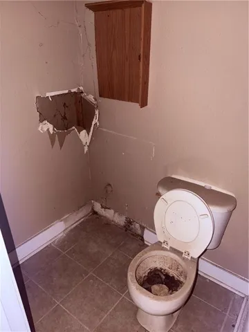 1170