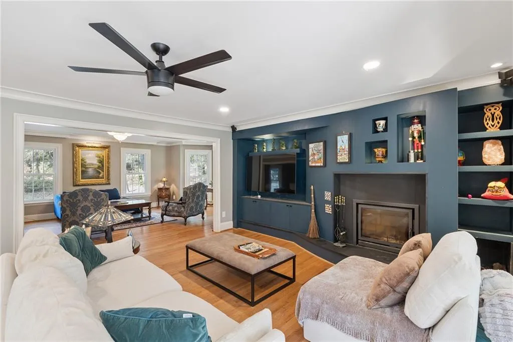 555 Valley Hall Drive, Sandy Springs, Georgia 30350, 6 Bedrooms Bedrooms, ,3 BathroomsBathrooms,Residential,For Sale,555 Valley Hall Drive,7740137