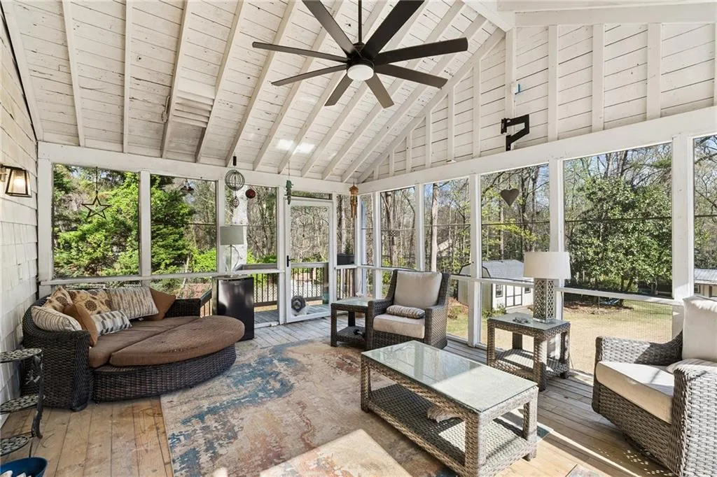 555 Valley Hall Drive, Sandy Springs, Georgia 30350, 6 Bedrooms Bedrooms, ,3 BathroomsBathrooms,Residential,For Sale,555 Valley Hall Drive,7740137