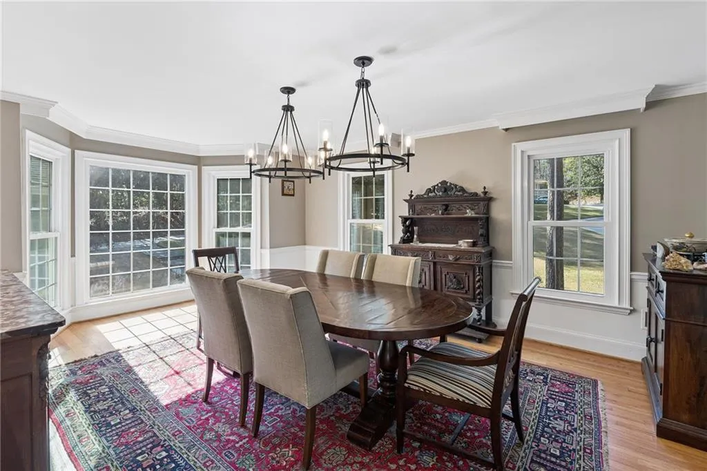 555 Valley Hall Drive, Sandy Springs, Georgia 30350, 6 Bedrooms Bedrooms, ,3 BathroomsBathrooms,Residential,For Sale,555 Valley Hall Drive,7740137