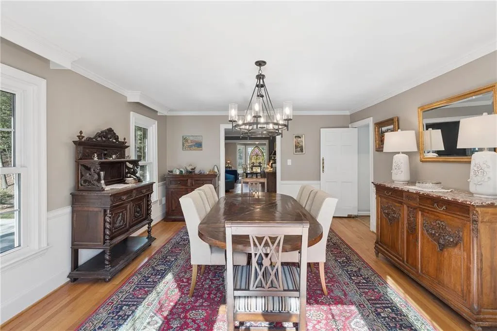555 Valley Hall Drive, Sandy Springs, Georgia 30350, 6 Bedrooms Bedrooms, ,3 BathroomsBathrooms,Residential,For Sale,555 Valley Hall Drive,7740137