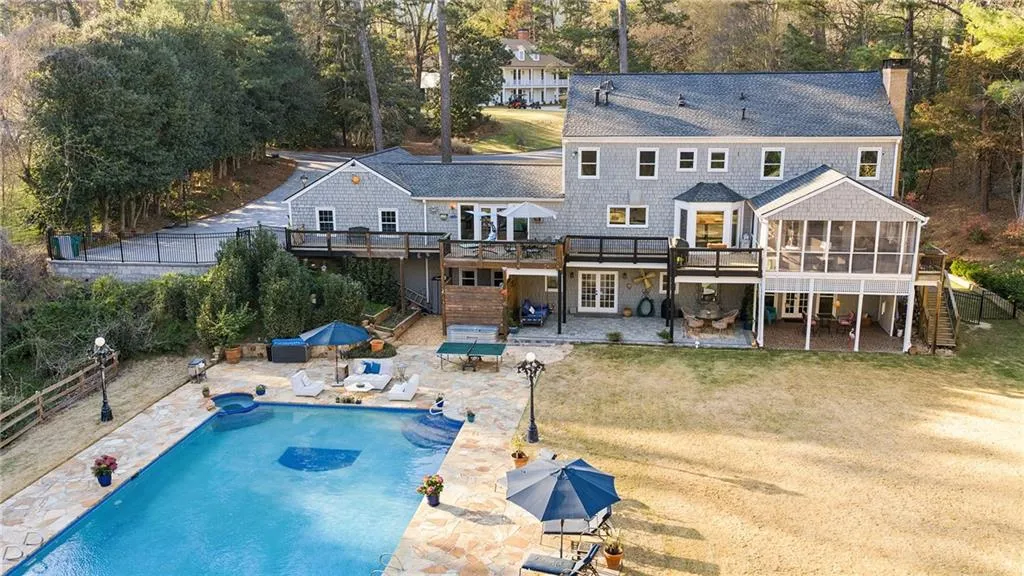 555 Valley Hall Drive, Sandy Springs, Georgia 30350, 6 Bedrooms Bedrooms, ,3 BathroomsBathrooms,Residential,For Sale,555 Valley Hall Drive,7740137