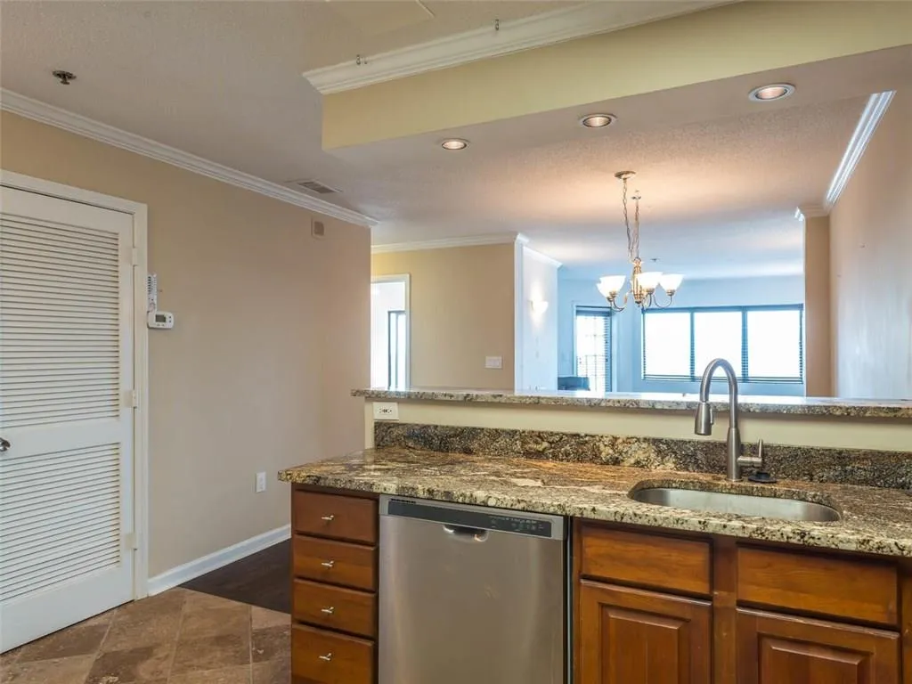 795 Hammond Drive Unit 2106, Atlanta, Georgia 30328, 2 Bedrooms Bedrooms, ,1 BathroomBathrooms,Residential,Sold,795 Hammond Drive Unit 2106,5912362