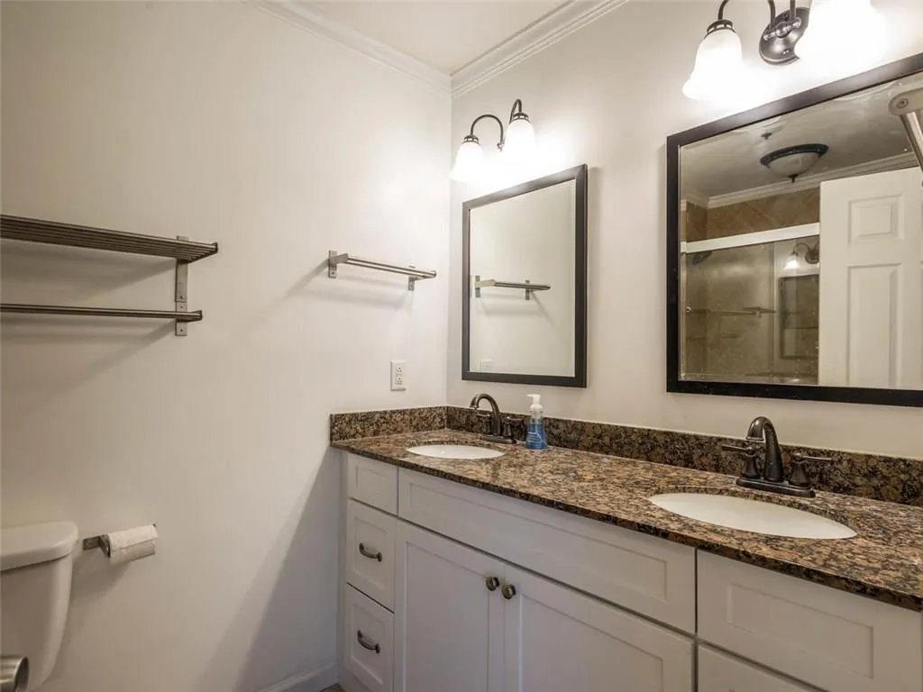 795 Hammond Drive Unit 2106, Atlanta, Georgia 30328, 2 Bedrooms Bedrooms, ,1 BathroomBathrooms,Residential,Sold,795 Hammond Drive Unit 2106,5912362