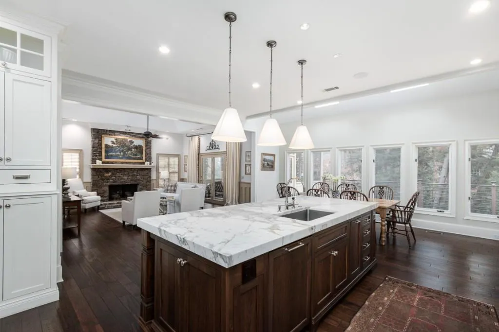 5300 Cross Roads Manor, Sandy Springs, Georgia 30327, 7 Bedrooms Bedrooms, ,5 BathroomsBathrooms,Residential,Sold,5300 Cross Roads Manor,6854791