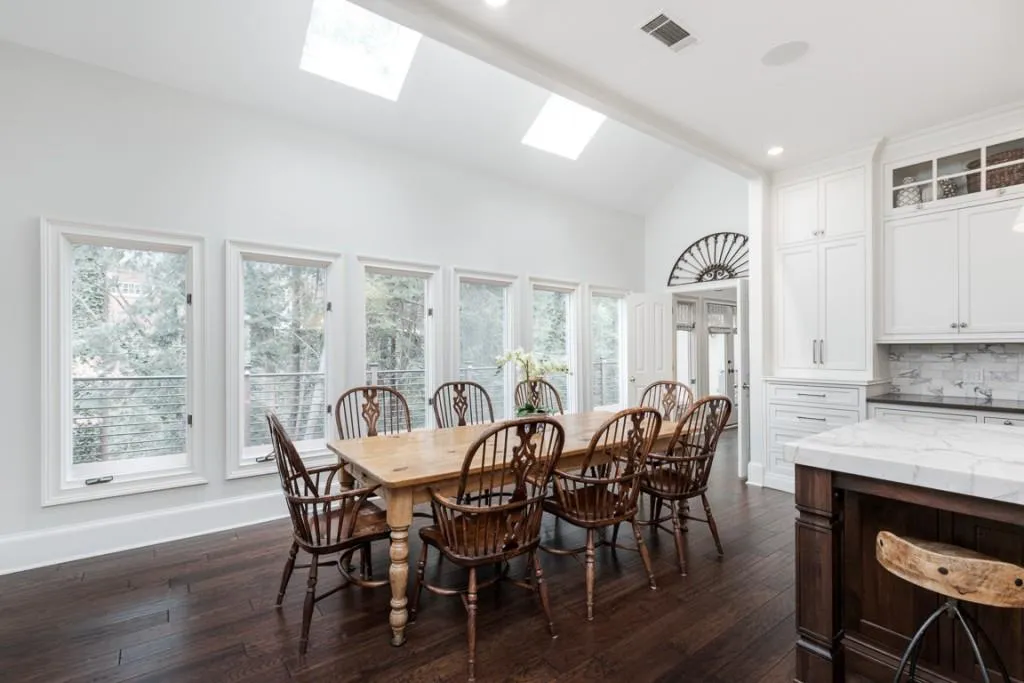 5300 Cross Roads Manor, Sandy Springs, Georgia 30327, 7 Bedrooms Bedrooms, ,5 BathroomsBathrooms,Residential,Sold,5300 Cross Roads Manor,6854791