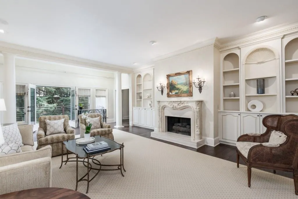 5300 Cross Roads Manor, Sandy Springs, Georgia 30327, 7 Bedrooms Bedrooms, ,5 BathroomsBathrooms,Residential,Sold,5300 Cross Roads Manor,6854791