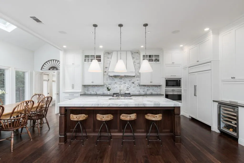 5300 Cross Roads Manor, Sandy Springs, Georgia 30327, 7 Bedrooms Bedrooms, ,5 BathroomsBathrooms,Residential,Sold,5300 Cross Roads Manor,6854791