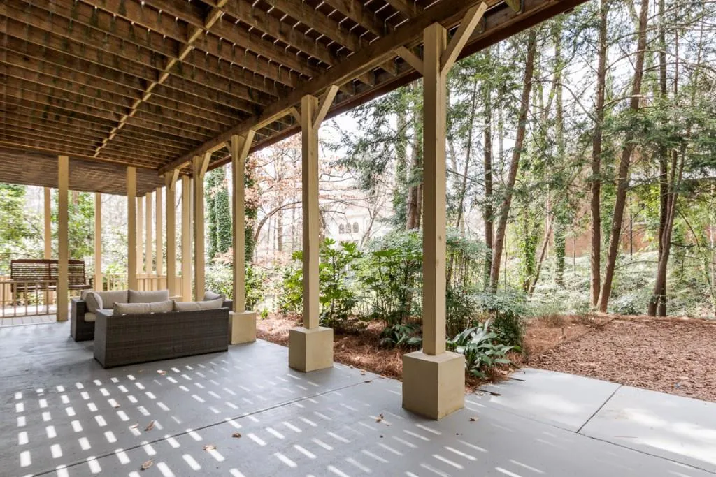 5300 Cross Roads Manor, Sandy Springs, Georgia 30327, 7 Bedrooms Bedrooms, ,5 BathroomsBathrooms,Residential,Sold,5300 Cross Roads Manor,6854791