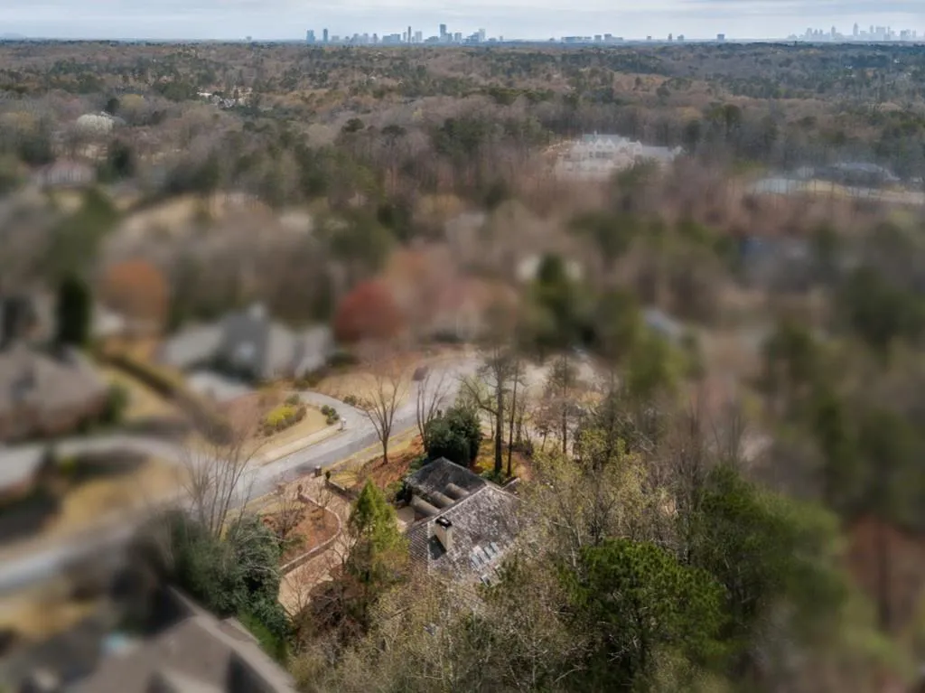 5300 Cross Roads Manor, Sandy Springs, Georgia 30327, 7 Bedrooms Bedrooms, ,5 BathroomsBathrooms,Residential,Sold,5300 Cross Roads Manor,6854791