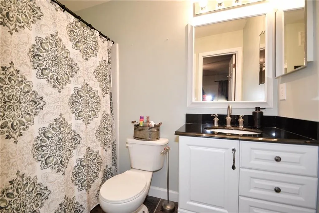 426 Granville Court, Atlanta, Georgia 30328, 2 Bedrooms Bedrooms, ,2 BathroomsBathrooms,Residential,Sold,426 Granville Court,6016807