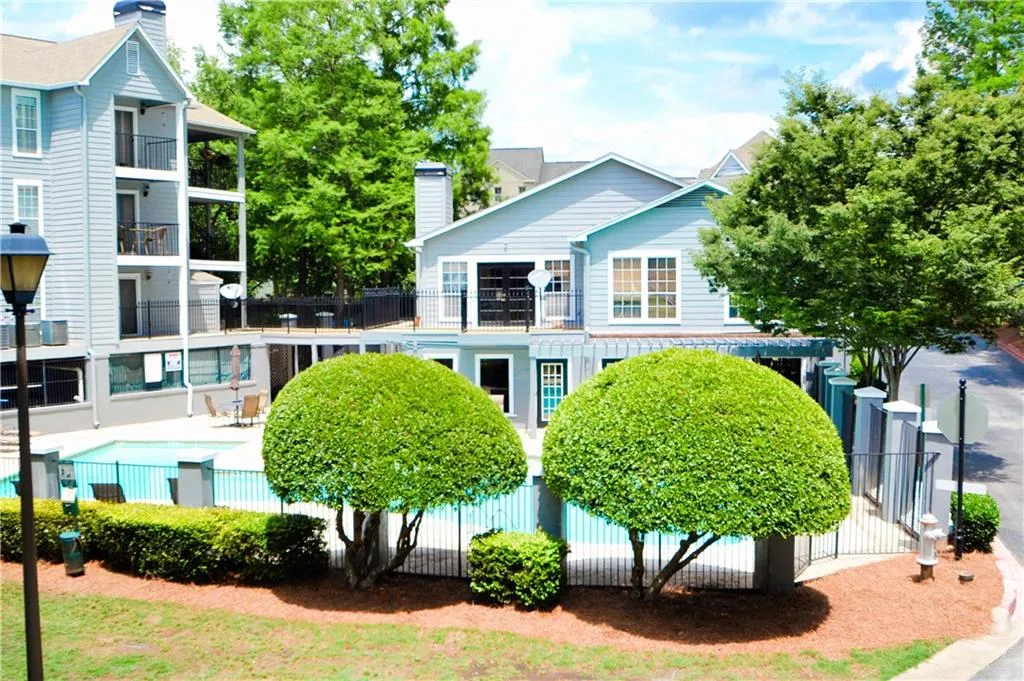 426 Granville Court, Atlanta, Georgia 30328, 2 Bedrooms Bedrooms, ,2 BathroomsBathrooms,Residential,Sold,426 Granville Court,6016807