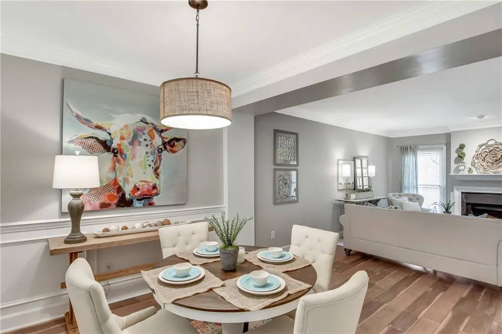 7500 Roswell Road Unit 30, Sandy Springs, Georgia 30350, 2 Bedrooms Bedrooms, ,2 BathroomsBathrooms,Residential,Sold,7500 Roswell Road Unit 30,6596566