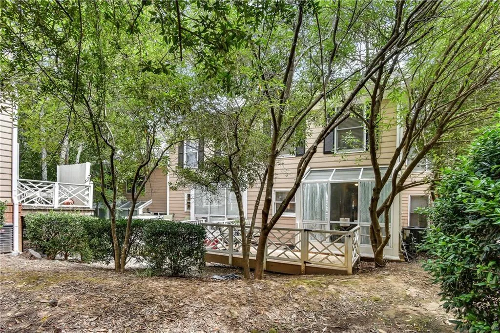 7500 Roswell Road Unit 30, Sandy Springs, Georgia 30350, 2 Bedrooms Bedrooms, ,2 BathroomsBathrooms,Residential,Sold,7500 Roswell Road Unit 30,6596566