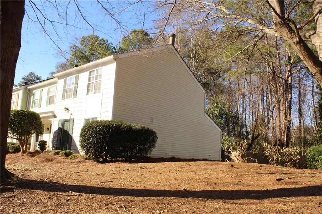 3107 Queen Anne Court, Sandy Springs, Georgia 30350, 2 Bedrooms Bedrooms, ,2 BathroomsBathrooms,Residential,Sold,3107 Queen Anne Court,7159803