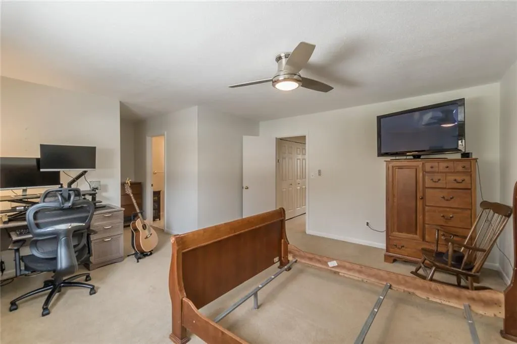 7094 Stonington Drive, Atlanta, Georgia 30328, 2 Bedrooms Bedrooms, ,2 BathroomsBathrooms,Residential,Sold,7094 Stonington Drive,6854909