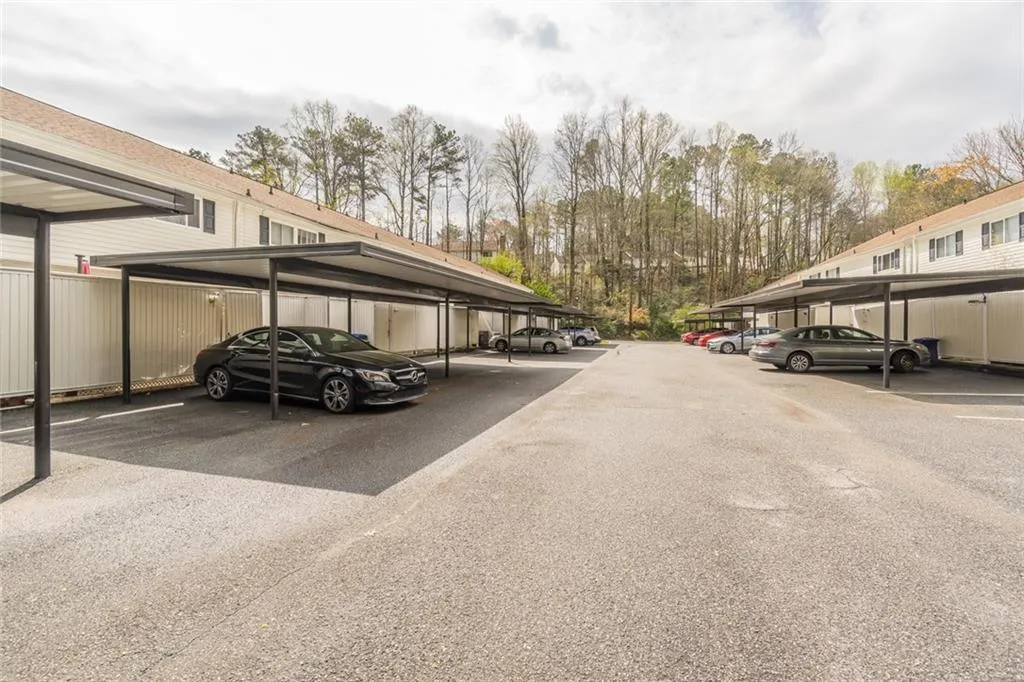 7094 Stonington Drive, Atlanta, Georgia 30328, 2 Bedrooms Bedrooms, ,2 BathroomsBathrooms,Residential,Sold,7094 Stonington Drive,6854909