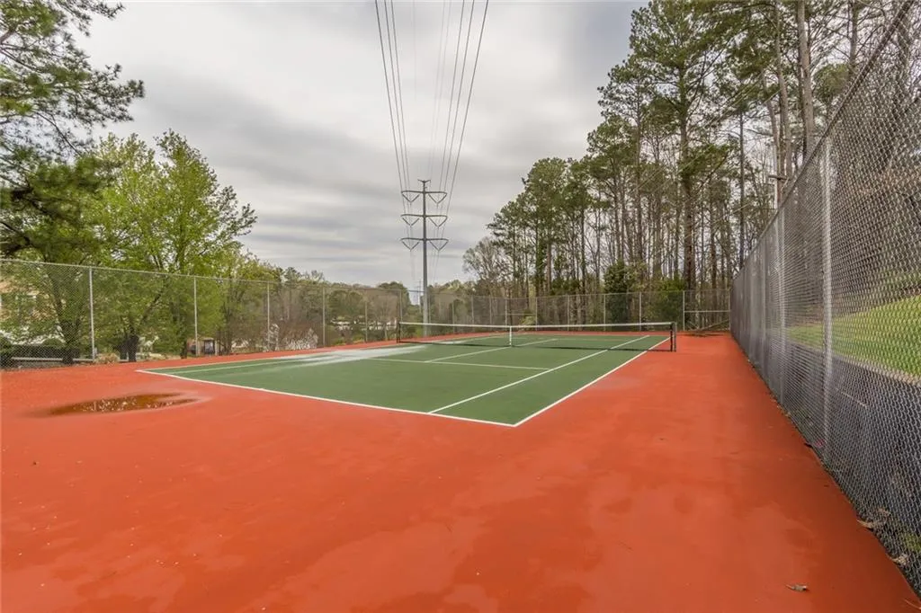 7094 Stonington Drive, Atlanta, Georgia 30328, 2 Bedrooms Bedrooms, ,2 BathroomsBathrooms,Residential,Sold,7094 Stonington Drive,6854909