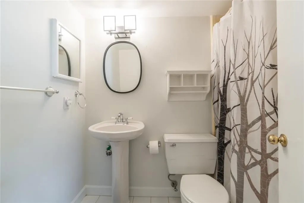7094 Stonington Drive, Atlanta, Georgia 30328, 2 Bedrooms Bedrooms, ,2 BathroomsBathrooms,Residential,Sold,7094 Stonington Drive,6854909