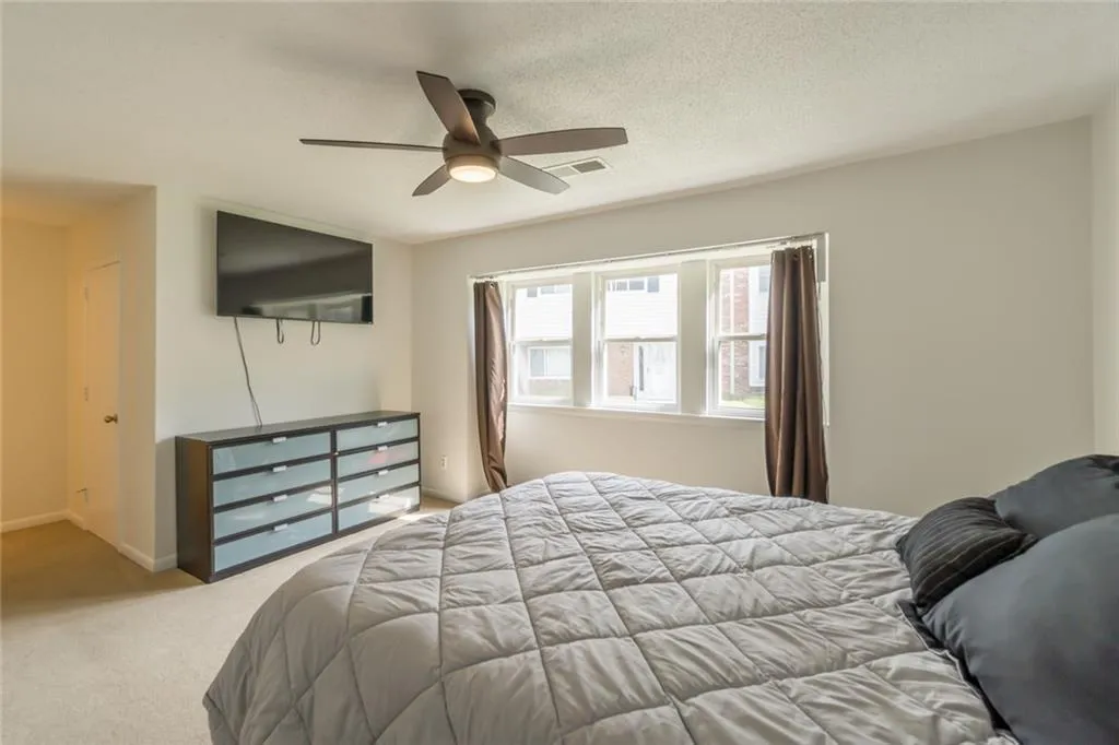 7094 Stonington Drive, Atlanta, Georgia 30328, 2 Bedrooms Bedrooms, ,2 BathroomsBathrooms,Residential,Sold,7094 Stonington Drive,6854909