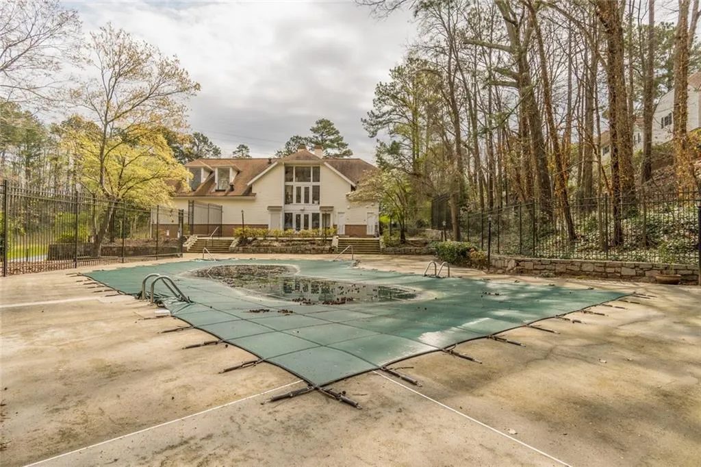 7094 Stonington Drive, Atlanta, Georgia 30328, 2 Bedrooms Bedrooms, ,2 BathroomsBathrooms,Residential,Sold,7094 Stonington Drive,6854909