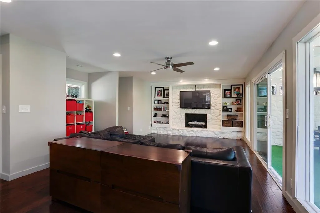 8165 Innsbruck Drive, Atlanta, Georgia 30350, 4 Bedrooms Bedrooms, ,3 BathroomsBathrooms,Residential,Sold,8165 Innsbruck Drive,5625969