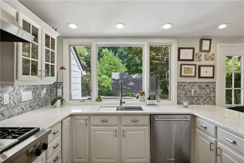 1403 Moores Mill Road Nw, Atlanta, Georgia 30327, 4 Bedrooms Bedrooms, 0 ,3 BathroomsBathrooms,Residential,For Sale,1403 Moores Mill Road Nw,7855940