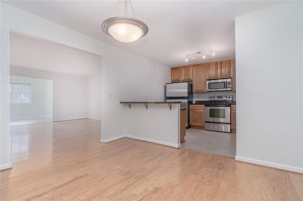 1468 Briarwood Road Ne Unit 1304, Atlanta, Georgia 30319, 2 Bedrooms Bedrooms, ,2 BathroomsBathrooms,Residential,For Sale,1468 Briarwood Road Ne Unit 1304,7629076