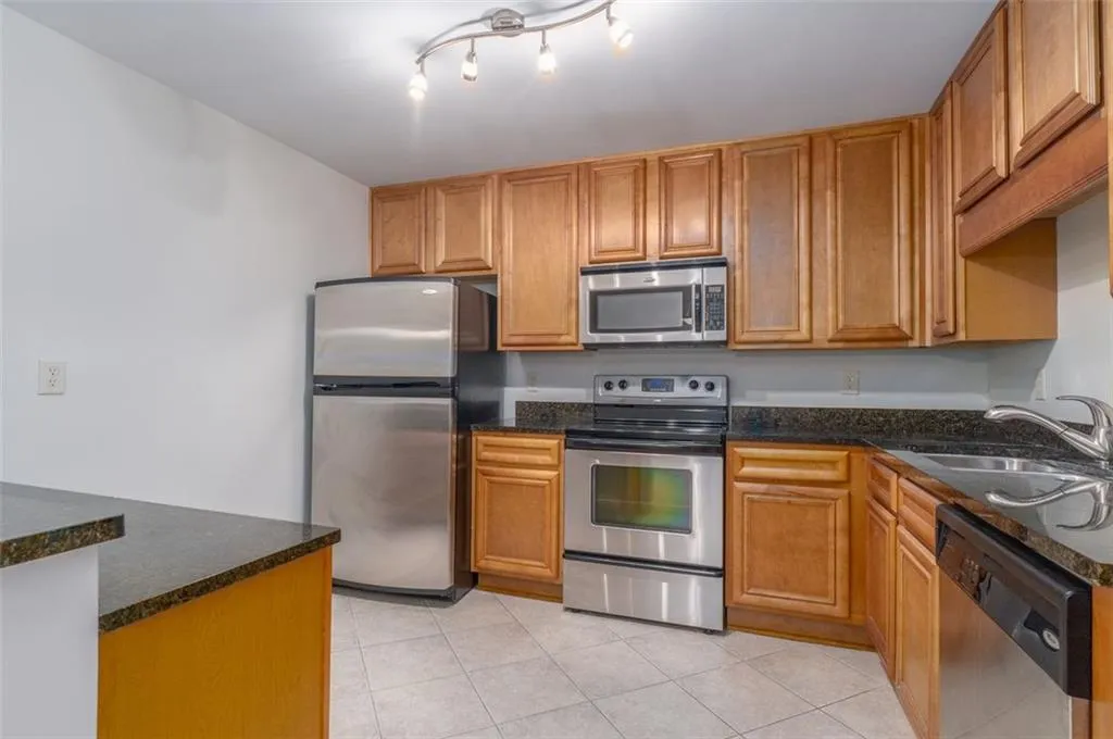 1468 Briarwood Road Ne Unit 1304, Atlanta, Georgia 30319, 2 Bedrooms Bedrooms, ,2 BathroomsBathrooms,Residential,For Sale,1468 Briarwood Road Ne Unit 1304,7629076