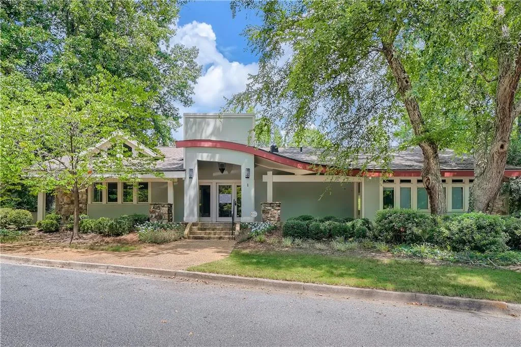 62 Basswood Circle, Atlanta, Georgia 30328, 3 Bedrooms Bedrooms, ,3 BathroomsBathrooms,Residential,Sold,62 Basswood Circle,7188887