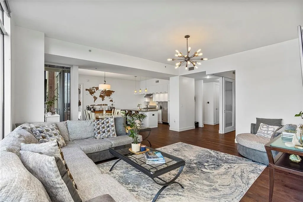 1820 Peachtree Street Nw Unit 1509, Atlanta, Georgia 30309, 2 Bedrooms Bedrooms, 0 ,3 BathroomsBathrooms,Residential,For Sale,1820 Peachtree Street Nw Unit 1509,7800264