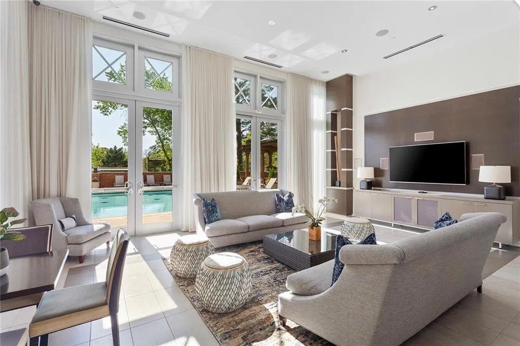 1820 Peachtree Street Nw Unit 1509, Atlanta, Georgia 30309, 2 Bedrooms Bedrooms, 0 ,3 BathroomsBathrooms,Residential,For Sale,1820 Peachtree Street Nw Unit 1509,7800264