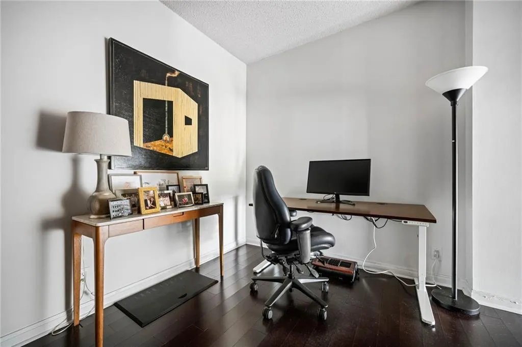 Study / Office