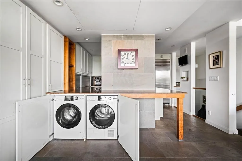 Concealed laundry