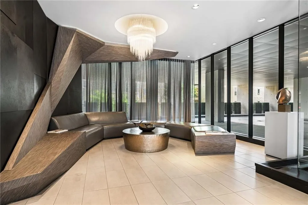 Lobby gathering area