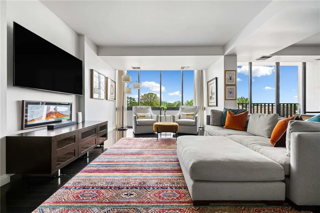 Main living room