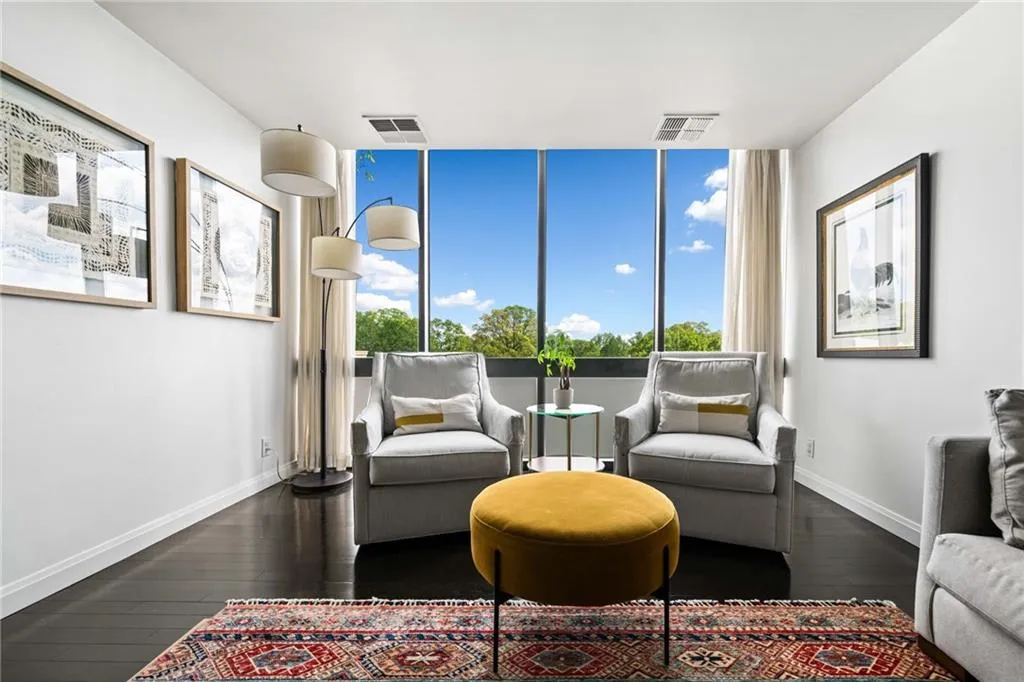 Main living room