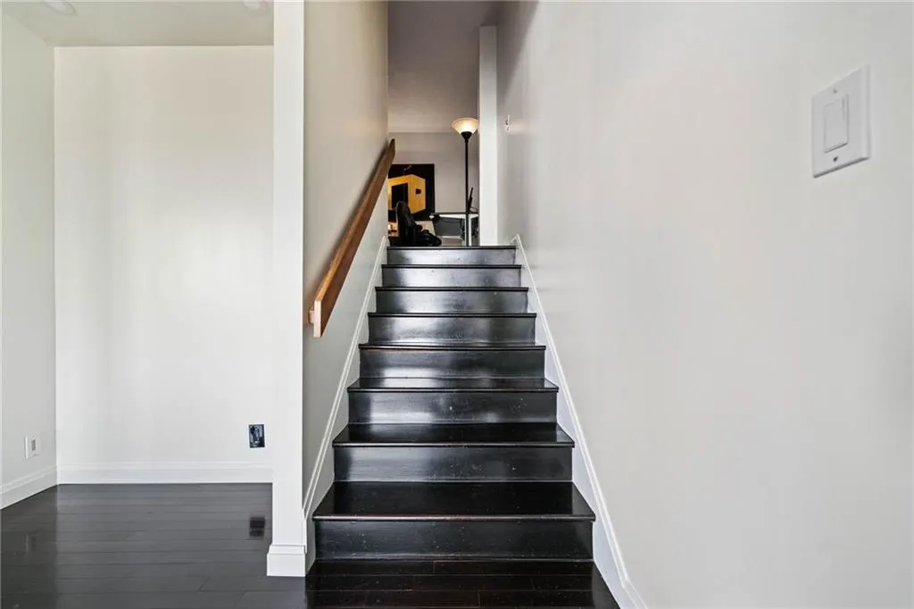 Stairs to 2nd level bedrooms