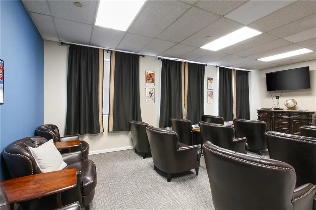 475 Mount Vernon Highway Ne Unit B109, Sandy Springs, Georgia 30328, 2 Bedrooms Bedrooms, ,2 BathroomsBathrooms,Residential,Sold,475 Mount Vernon Highway Ne Unit B109,6909346