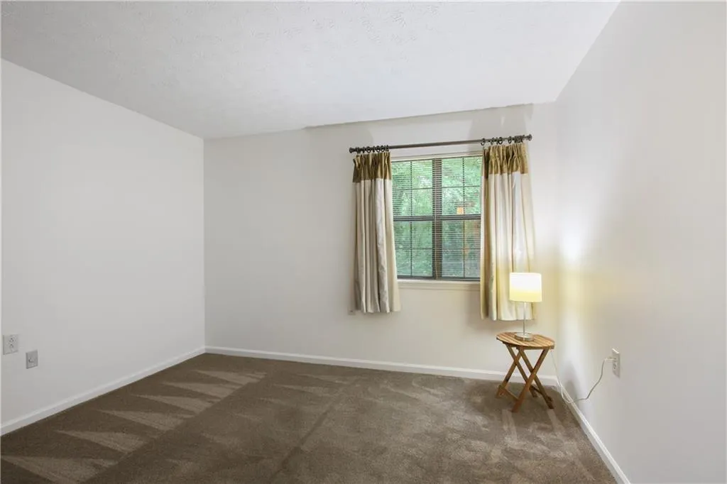 475 Mount Vernon Highway Ne Unit B109, Sandy Springs, Georgia 30328, 2 Bedrooms Bedrooms, ,2 BathroomsBathrooms,Residential,Sold,475 Mount Vernon Highway Ne Unit B109,6909346