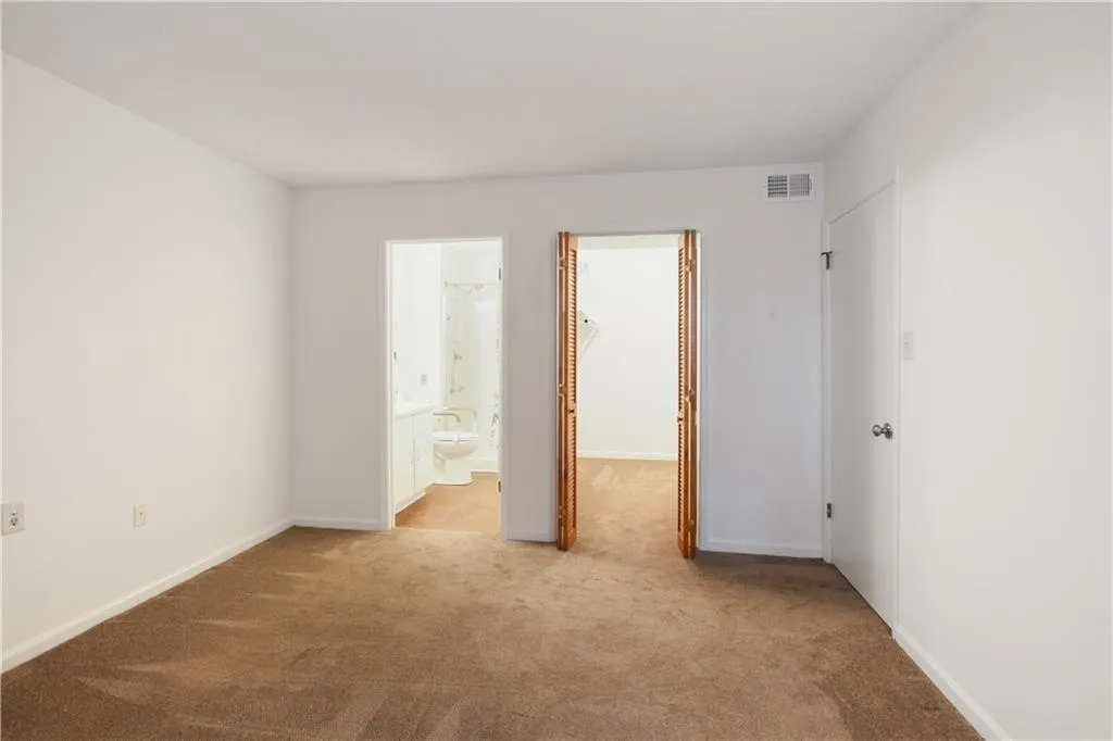 475 Mount Vernon Highway Ne Unit B109, Sandy Springs, Georgia 30328, 2 Bedrooms Bedrooms, ,2 BathroomsBathrooms,Residential,Sold,475 Mount Vernon Highway Ne Unit B109,6909346