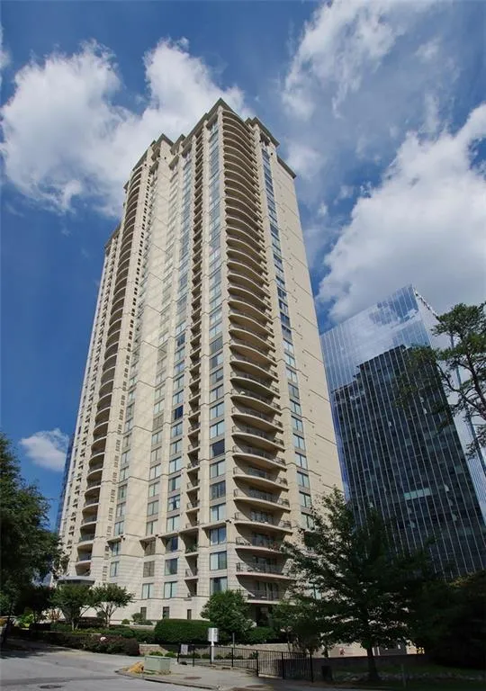 3445 Stratford Road Ne Unit 1003, Atlanta, Georgia 30326, 1 Bedroom Bedrooms, ,1 BathroomBathrooms,Residential,Sold,3445 Stratford Road Ne Unit 1003,6082974