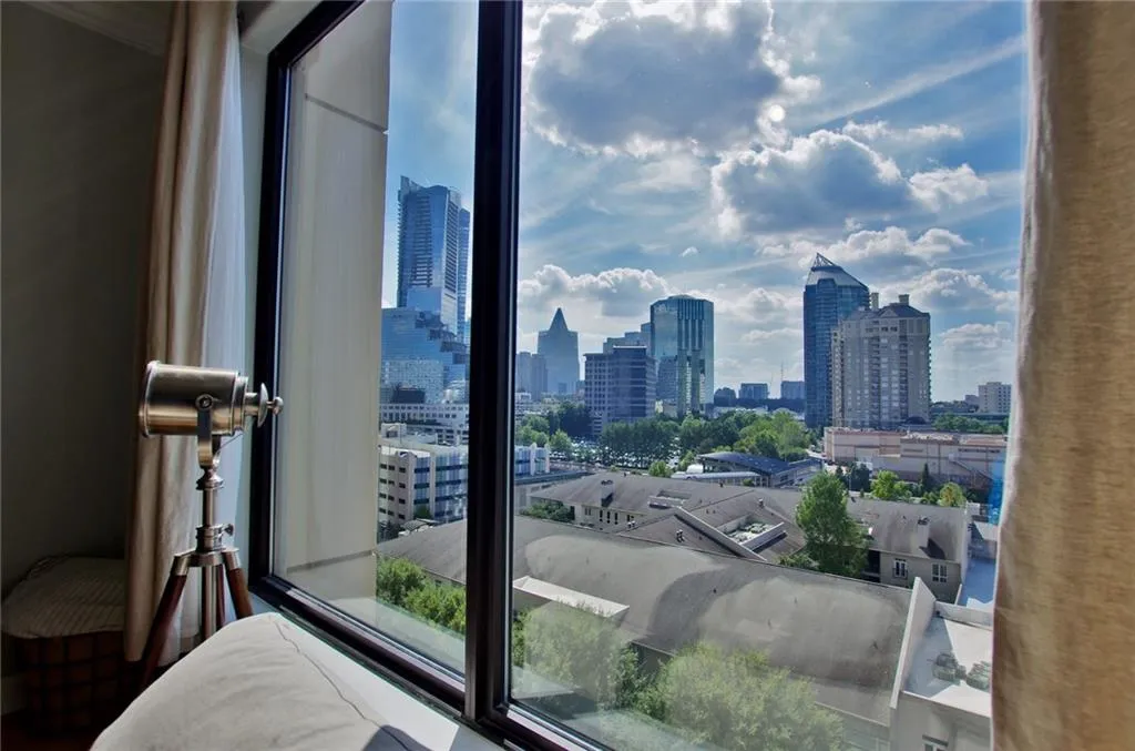 3445 Stratford Road Ne Unit 1003, Atlanta, Georgia 30326, 1 Bedroom Bedrooms, ,1 BathroomBathrooms,Residential,Sold,3445 Stratford Road Ne Unit 1003,6082974