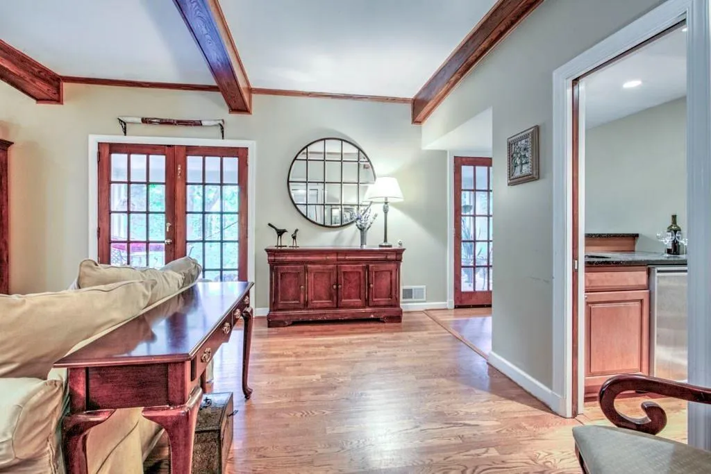 5571 Arundel Drive, Atlanta, Georgia 30327, 5 Bedrooms Bedrooms, ,3 BathroomsBathrooms,Residential,Sold,5571 Arundel Drive,6100452