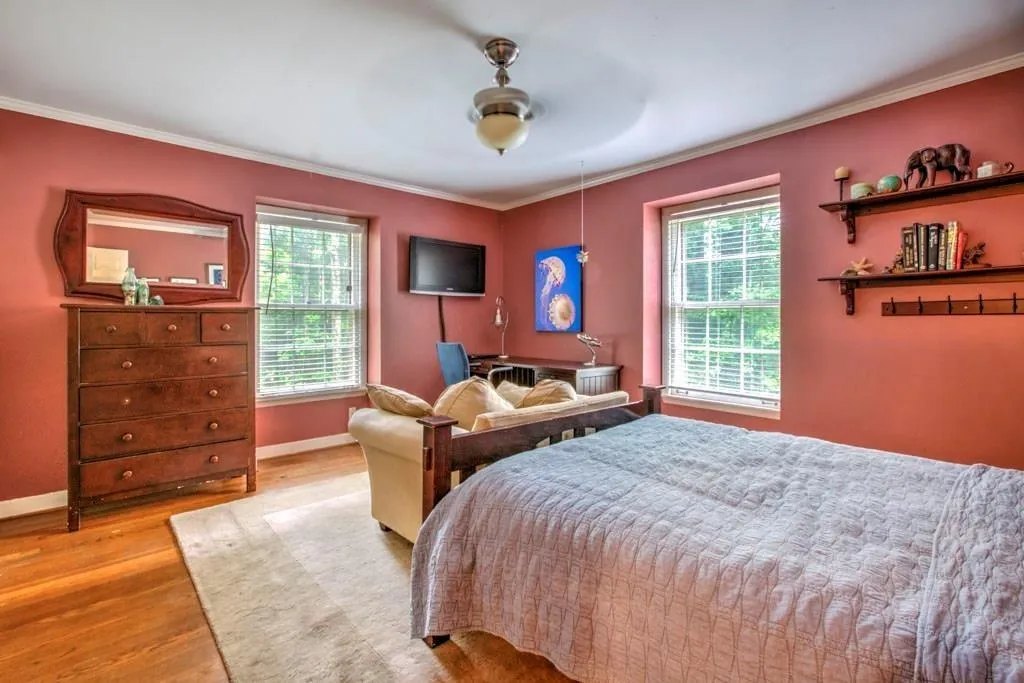 5571 Arundel Drive, Atlanta, Georgia 30327, 5 Bedrooms Bedrooms, ,3 BathroomsBathrooms,Residential,Sold,5571 Arundel Drive,6100452