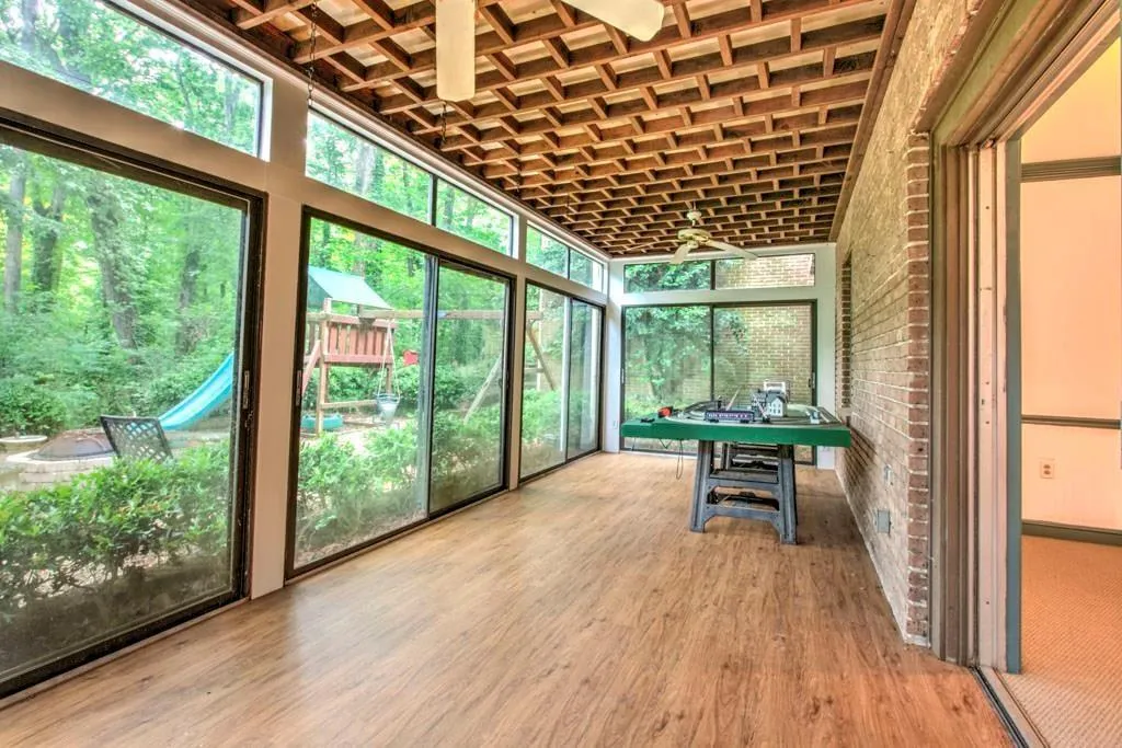 5571 Arundel Drive, Atlanta, Georgia 30327, 5 Bedrooms Bedrooms, ,3 BathroomsBathrooms,Residential,Sold,5571 Arundel Drive,6100452