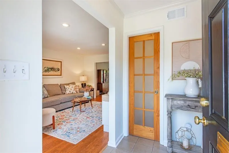 3 Surry County Place Nw, Atlanta, Georgia 30318, 2 Bedrooms Bedrooms, 0 ,2 BathroomsBathrooms,Residential,For Sale,3 Surry County Place Nw,7841220