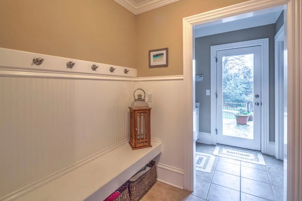 4605 Dudley Lane, Atlanta, Georgia 30327, 7 Bedrooms Bedrooms, ,8 BathroomsBathrooms,Residential,Sold,4605 Dudley Lane,5855921