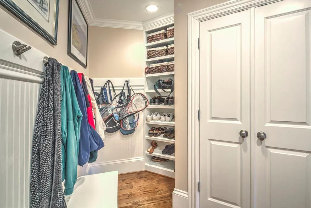 4605 Dudley Lane, Atlanta, Georgia 30327, 7 Bedrooms Bedrooms, ,8 BathroomsBathrooms,Residential,Sold,4605 Dudley Lane,5855921